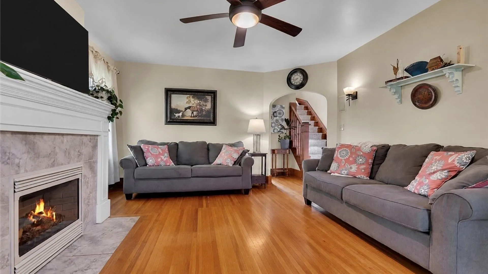 Property at 163 Capitol, Holland, NY 14080 9