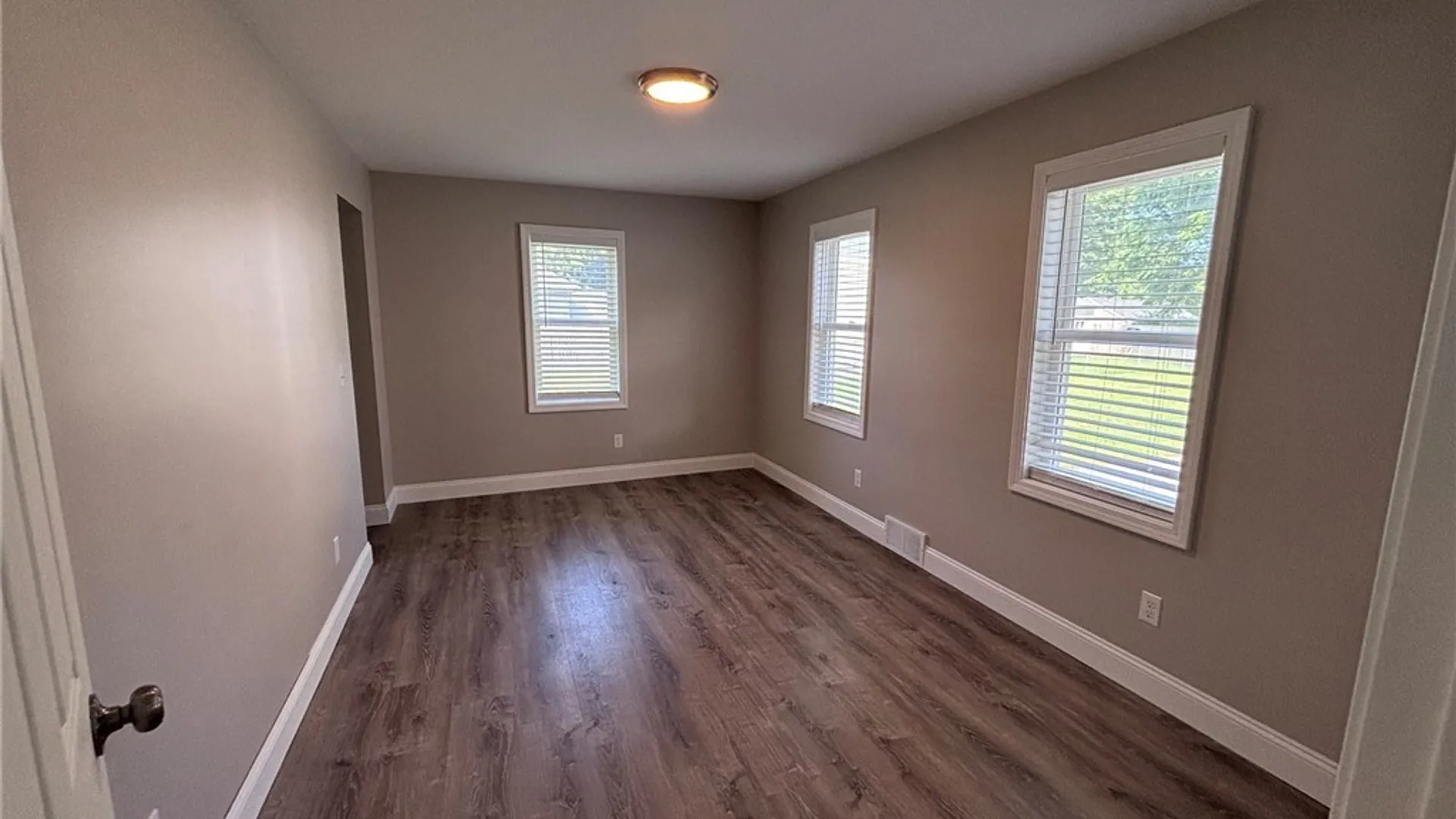 Property at 31 Elmwood Avenue, Batavia City, NY 14020 16