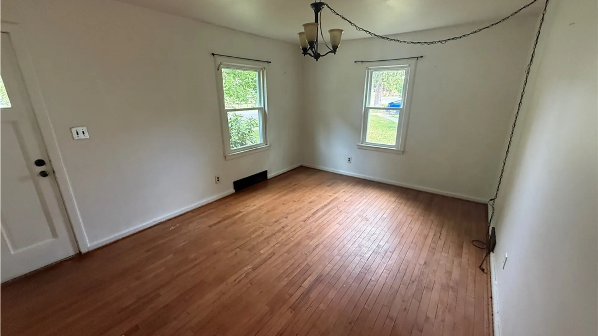 Property at 142 Marlboro Road, Utica, NY 13501 9