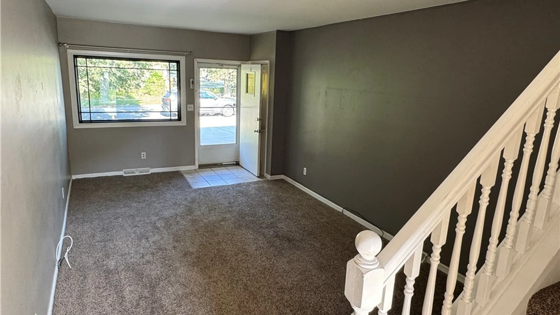 Property at 40 Sebring Drive, Cheektowaga, NY 14043 7