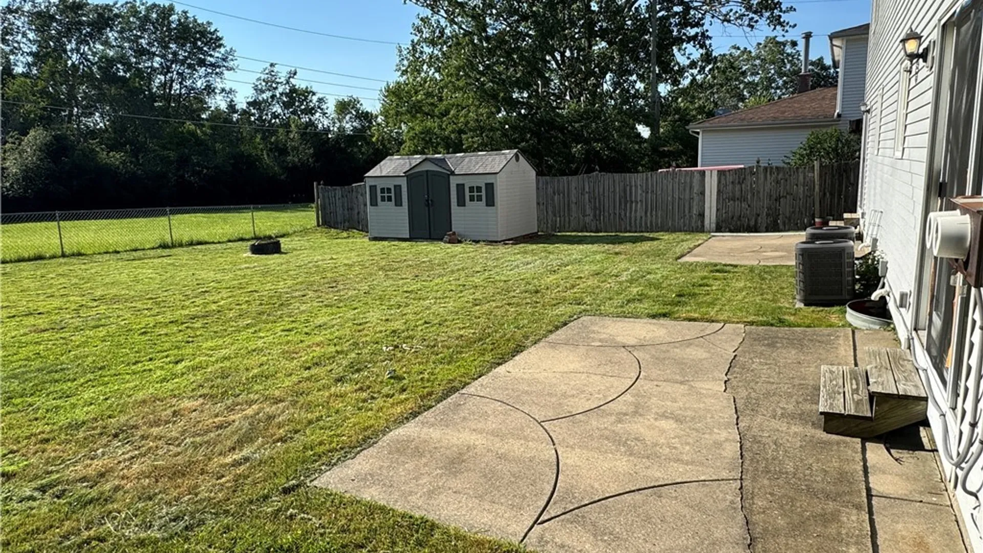 Property at 40 Sebring Drive, Cheektowaga, NY 14043 47