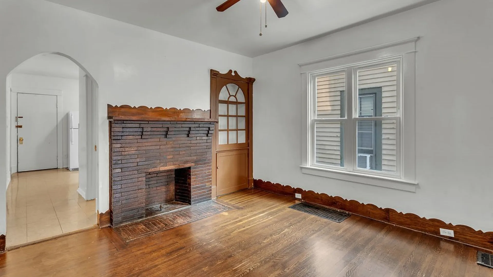 Property at 68 Princeton Place, Buffalo, NY 14210 11