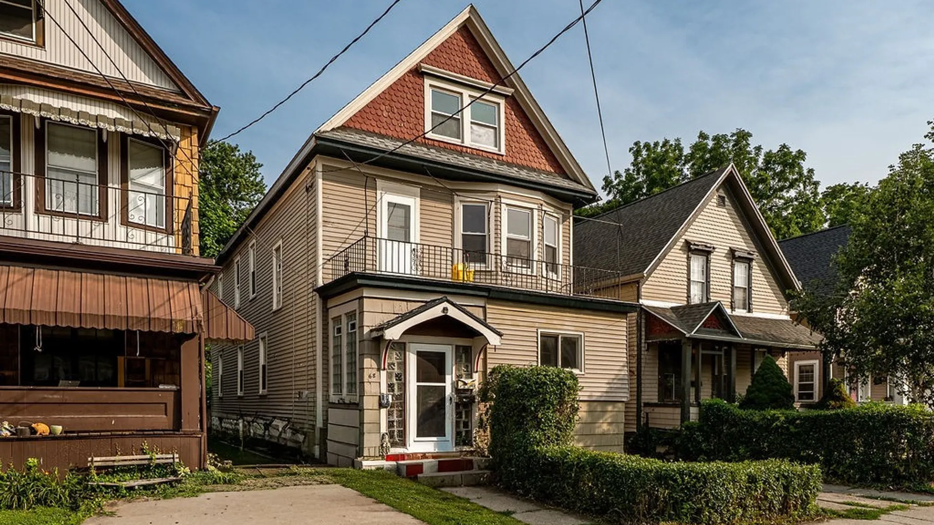 Property at 68 Princeton Place, Buffalo, NY 14210 2