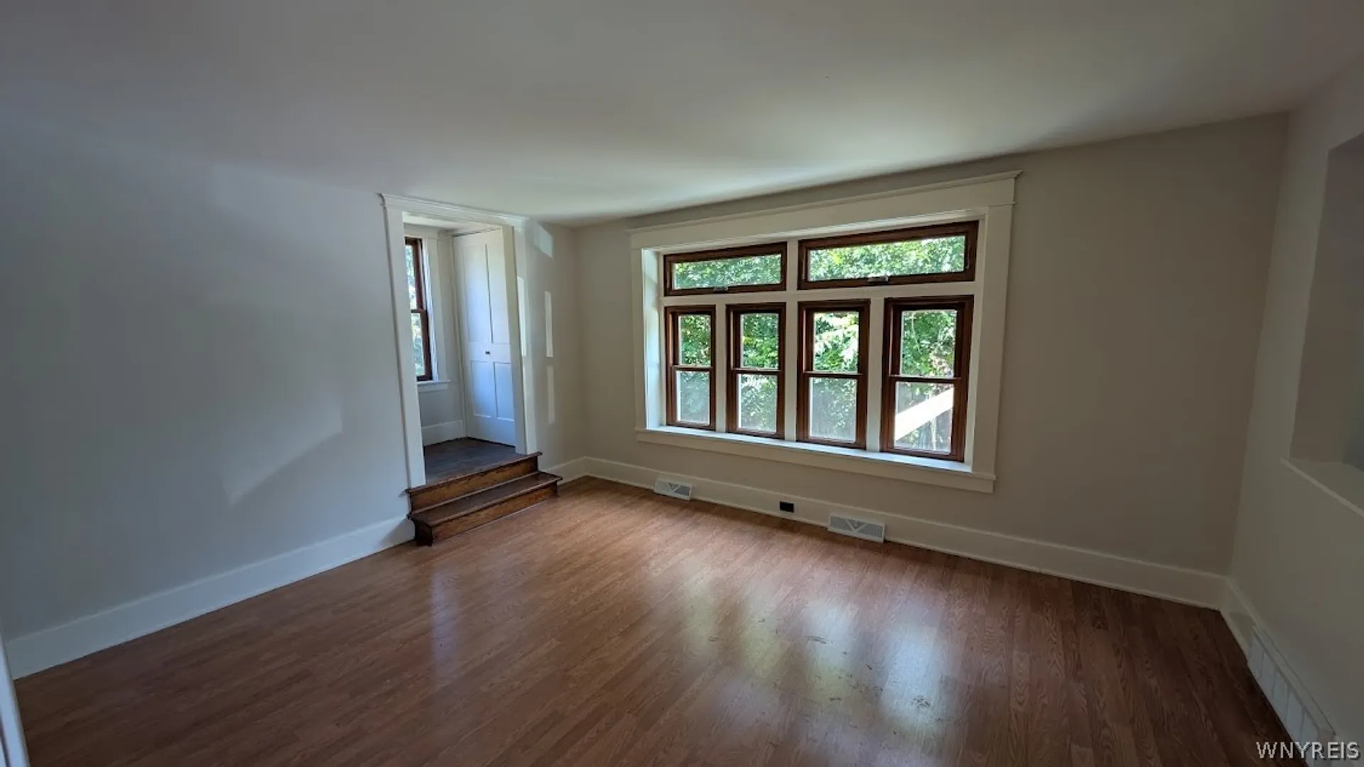Property at 170 Glen Avenue, Amherst, NY 14221 9