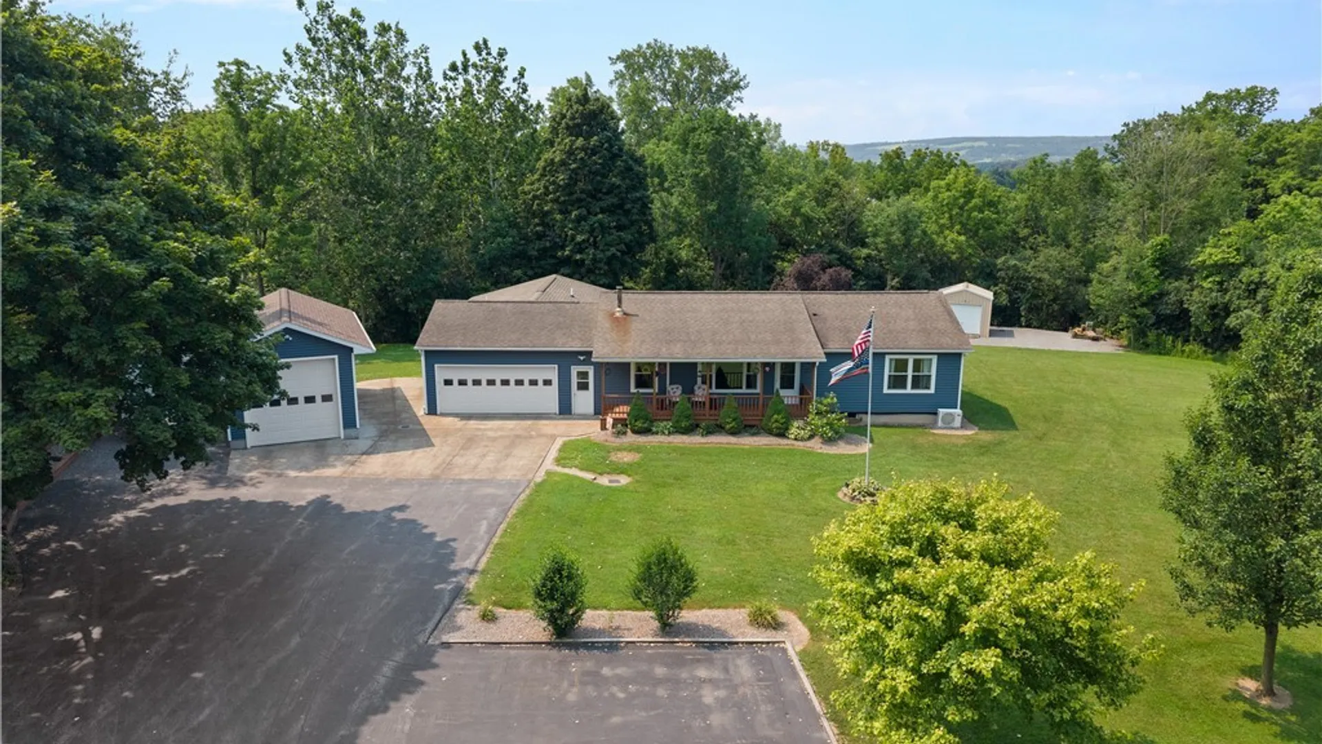 Property at 149 Cedar Street, Vernon, NY 13461 4