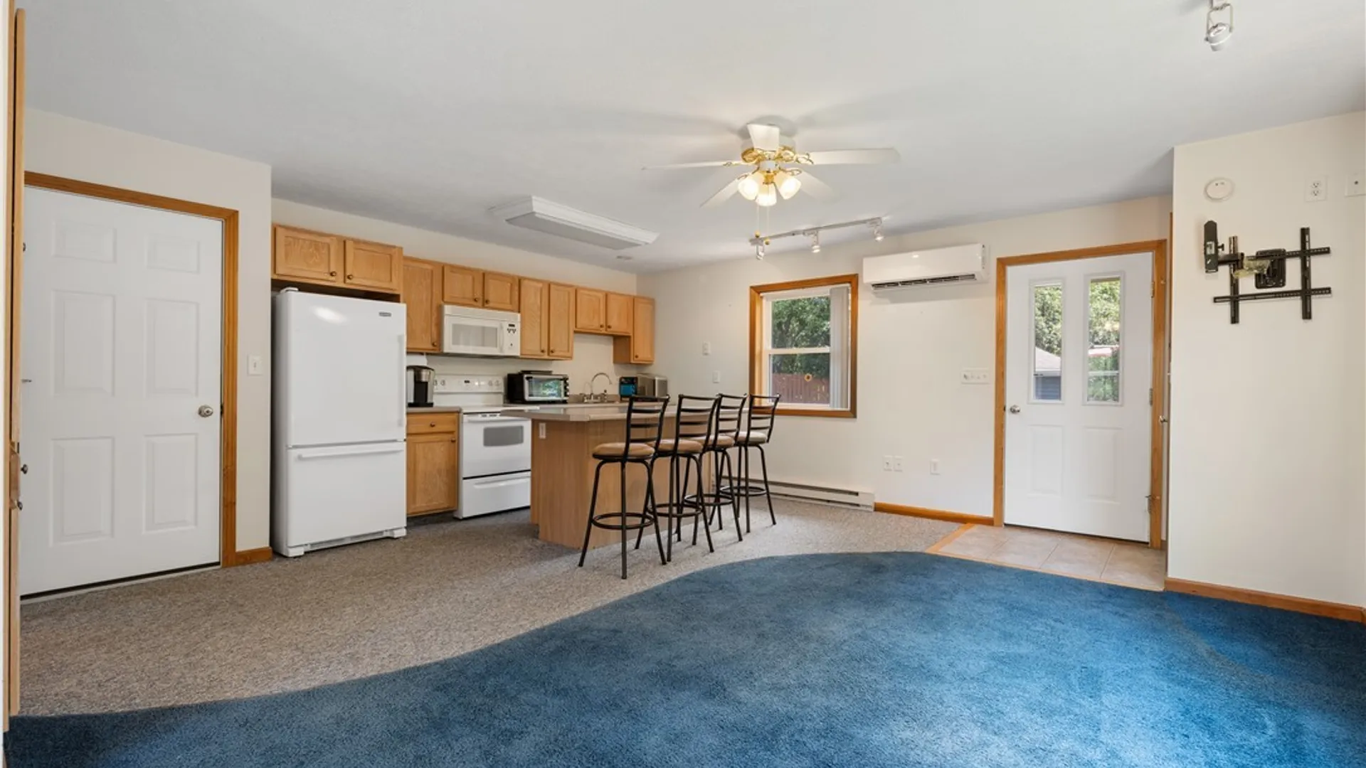 Property at 149 Cedar Street, Vernon, NY 13461 34
