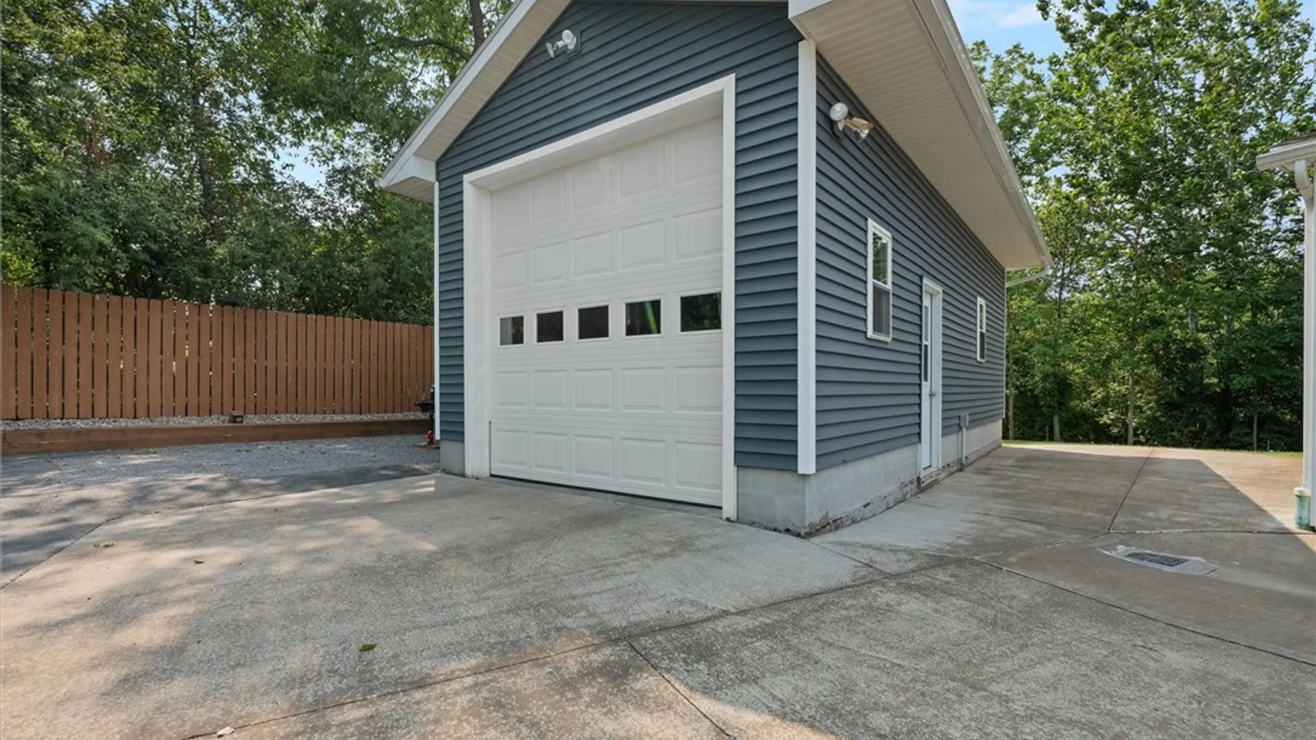 Property at 149 Cedar Street, Vernon, NY 13461 11