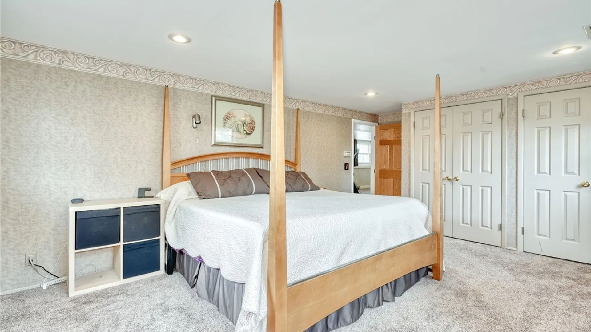 Property at 9 Tall Acres Drive, Pittsford, NY 14534 19