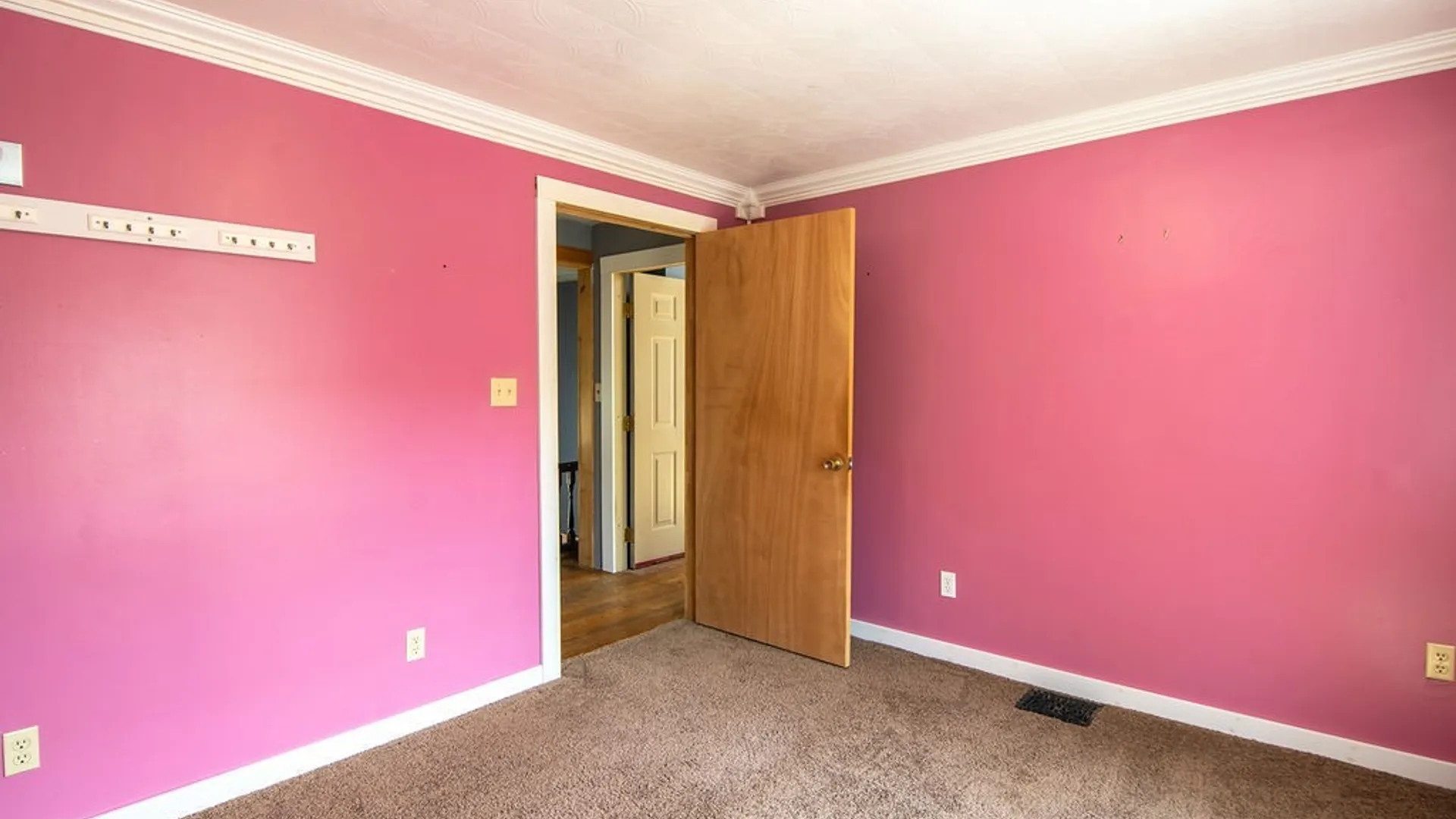Property at 87 Nelson Street, Auburn, NY 13021 23