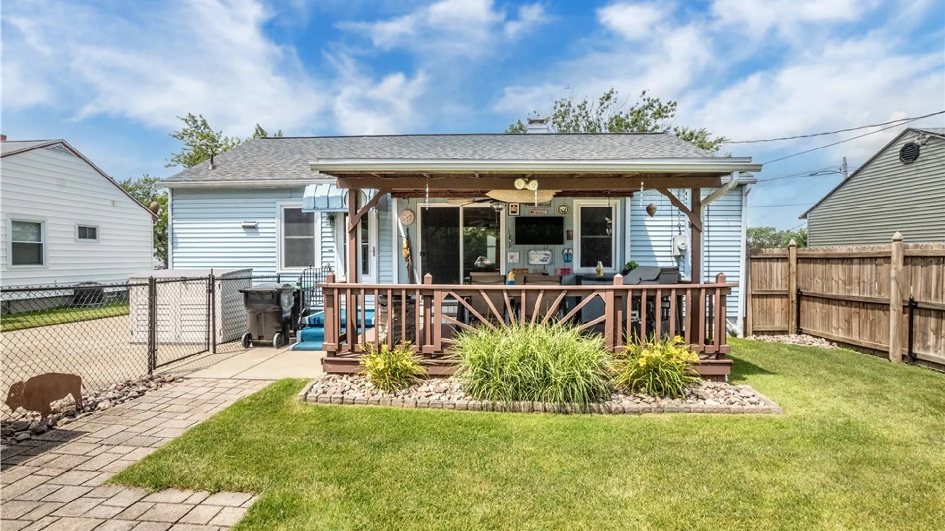 Property at 33 Westbourne Drive, Tonawanda, NY 14150 37