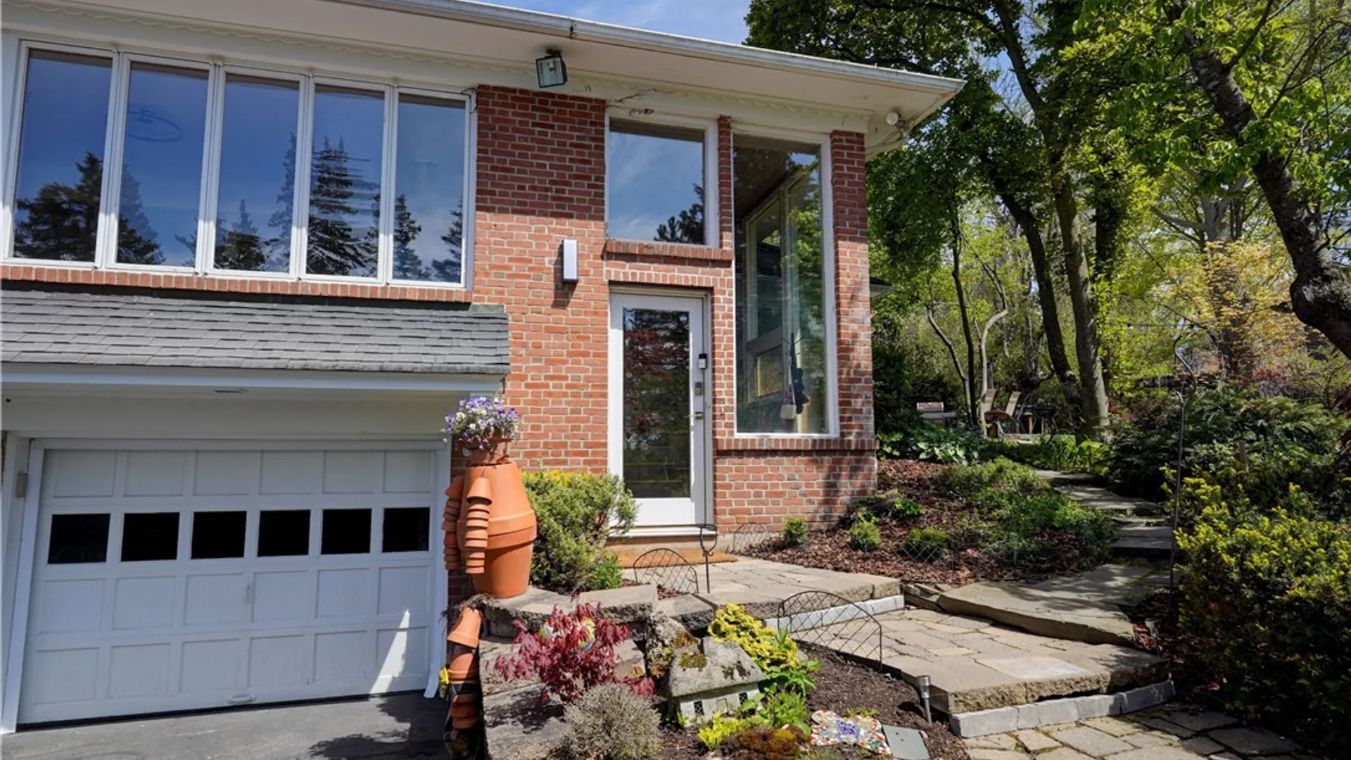 Property at 157 W Jefferson Road, Pittsford, NY 14534 3
