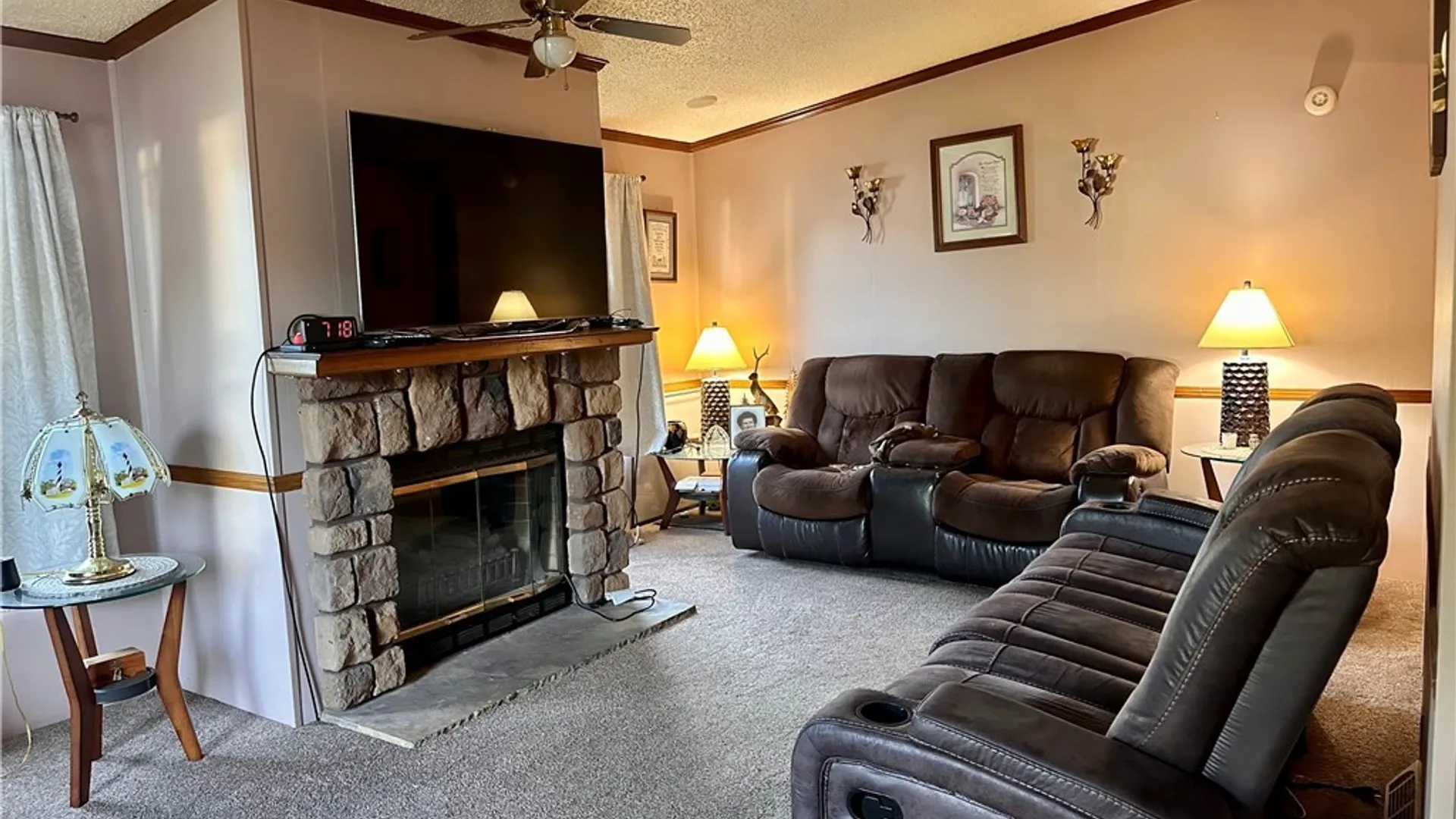 Property at 14 Brookridge Drive, Hamburg, NY 14075 7