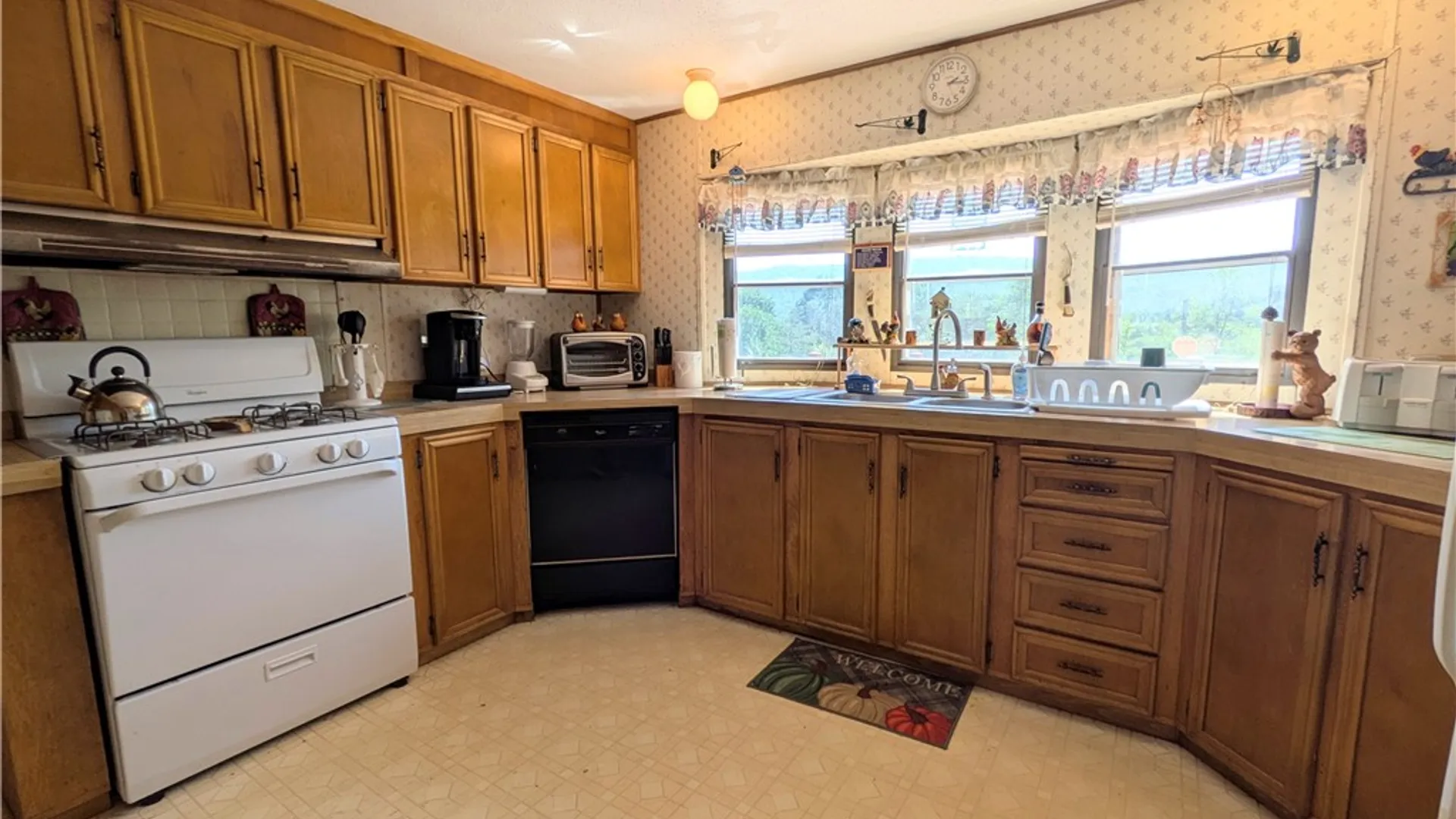 Property at 93 Tumblestone Road, Harpersfield, NY 13786 9