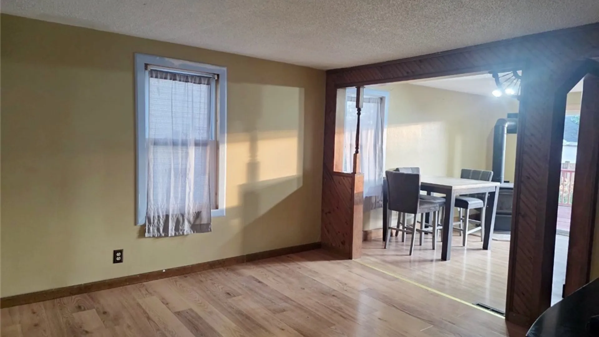 Property at 80 Midland Drive, Cheektowaga, NY 14225 27