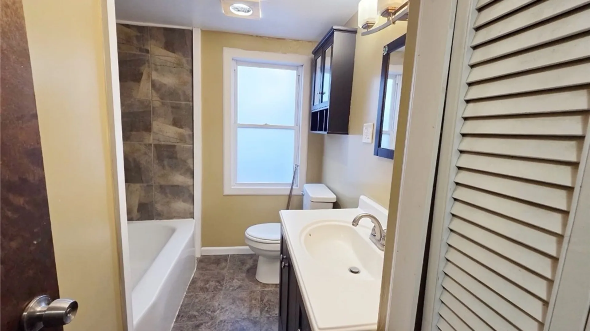 Property at 80 Midland Drive, Cheektowaga, NY 14225 32
