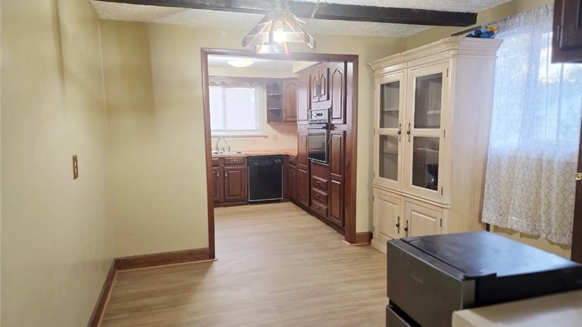 Property at 80 Midland Drive, Cheektowaga, NY 14225 34