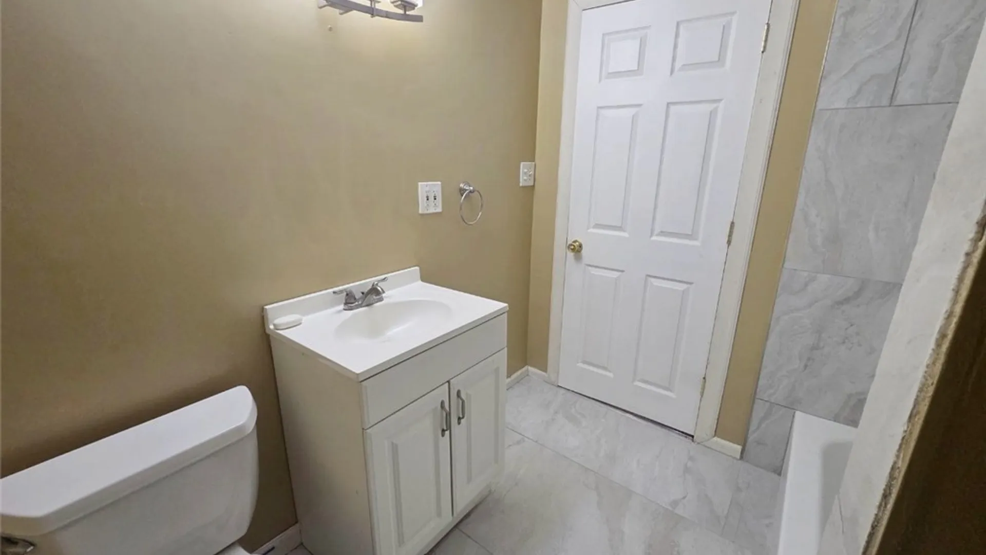 Property at 80 Midland Drive, Cheektowaga, NY 14225 39