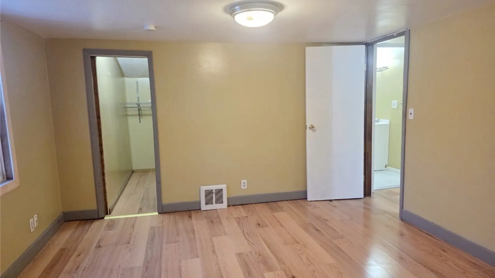 Property at 80 Midland Drive, Cheektowaga, NY 14225 43