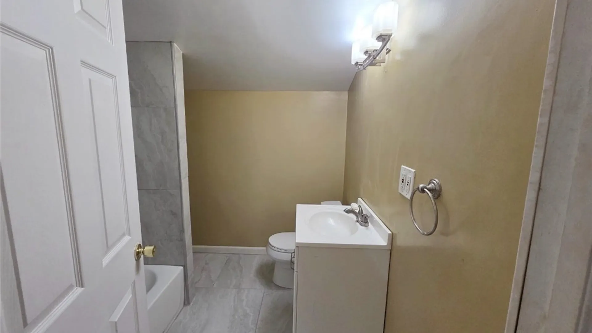 Property at 80 Midland Drive, Cheektowaga, NY 14225 9
