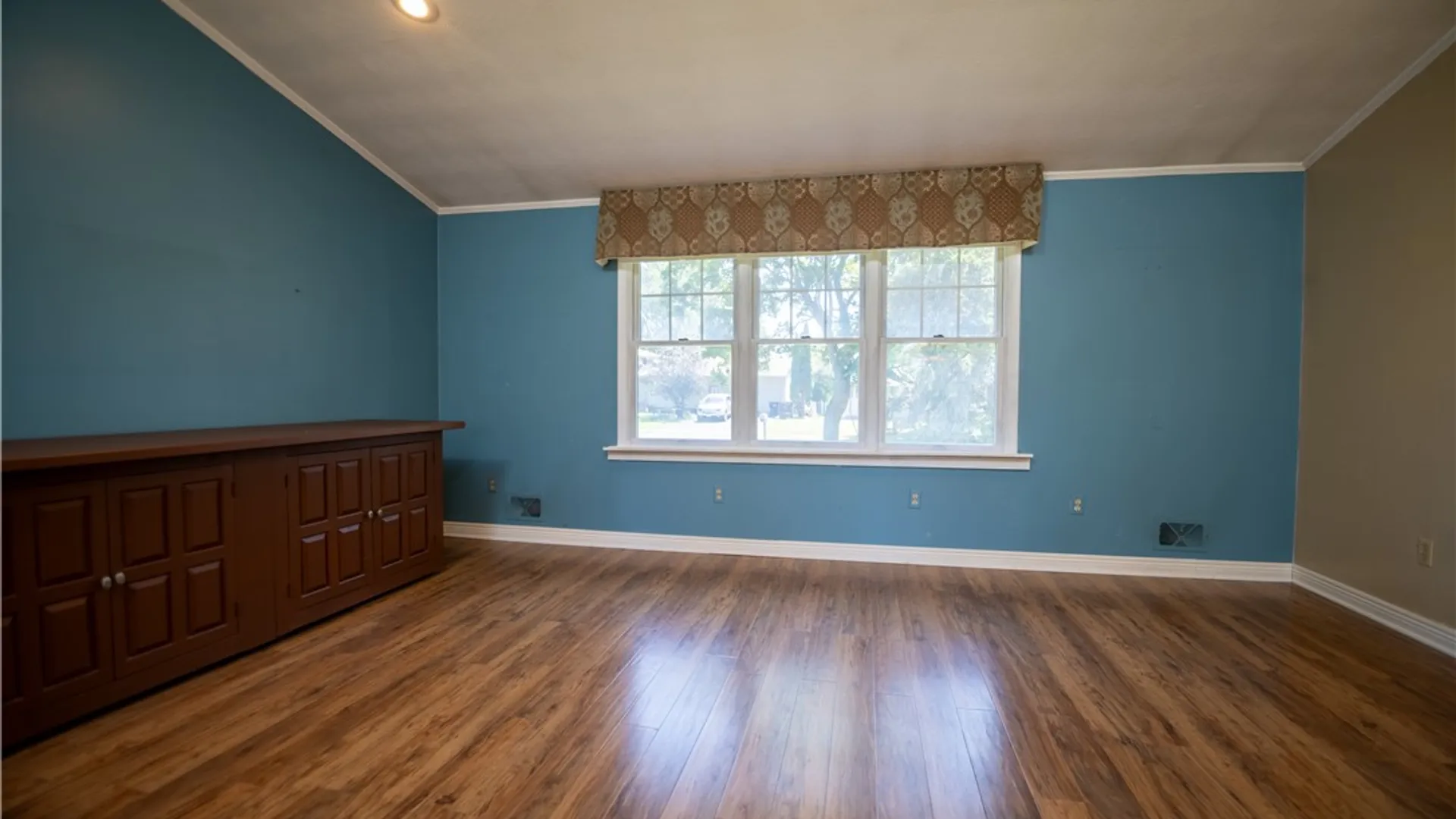 Property at 34 Valencia Drive, Gates, NY 14606 18