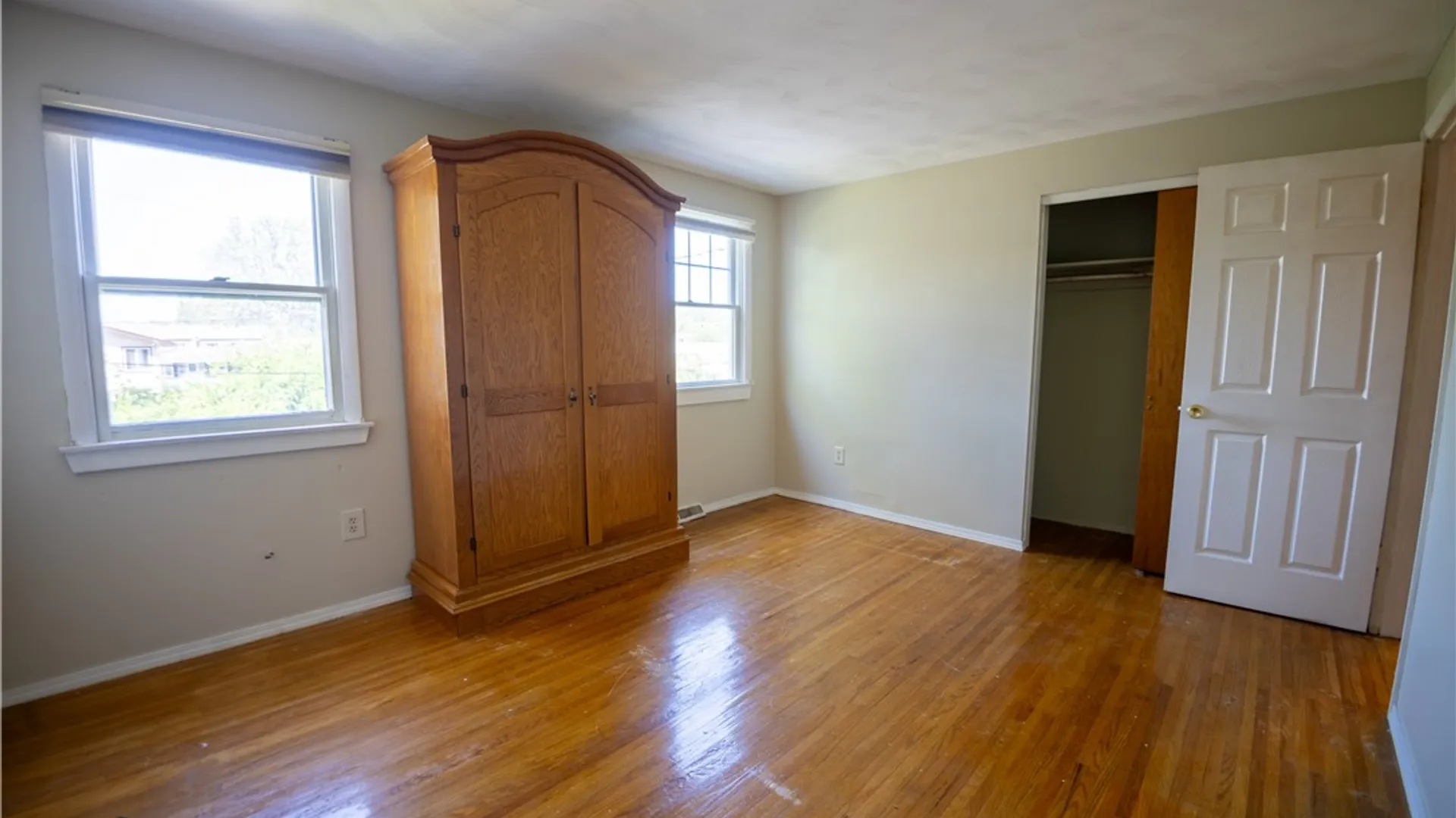 Property at 34 Valencia Drive, Gates, NY 14606 27