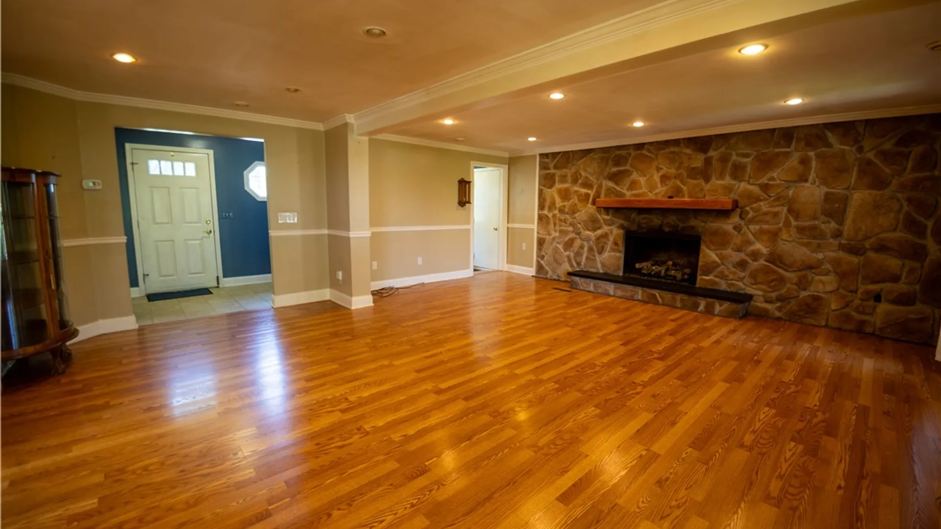 Property at 34 Valencia Drive, Gates, NY 14606 9