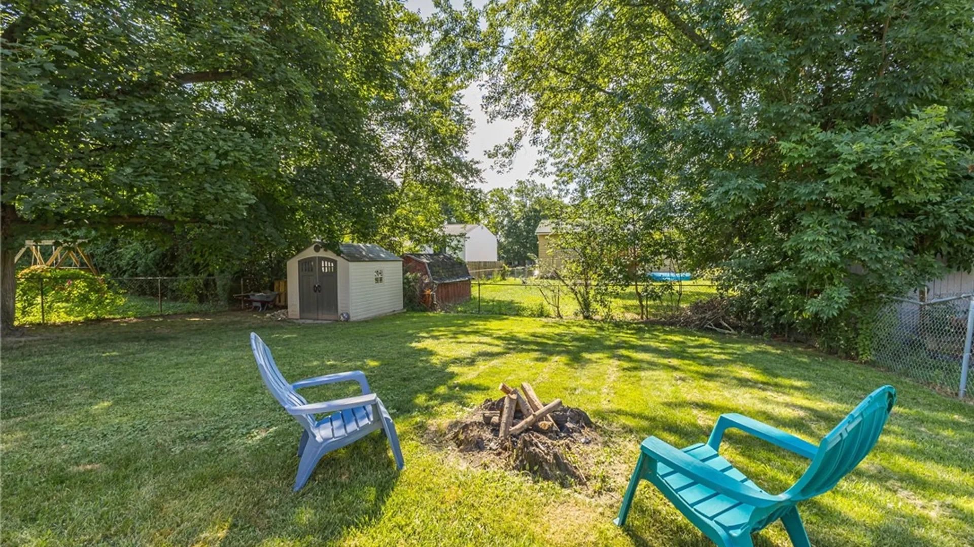 Property at 10 Coachlight Circle, Farmington, NY 14425 27