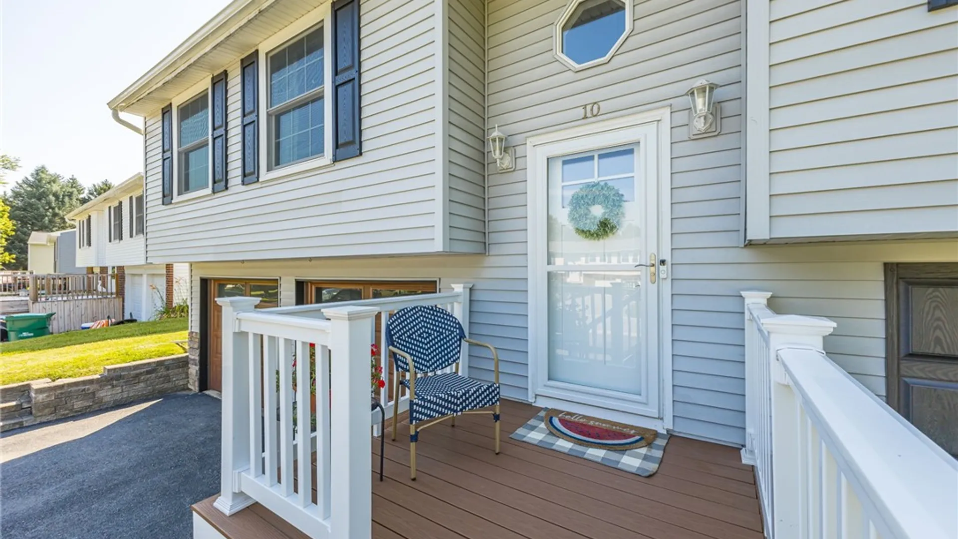 Property at 10 Coachlight Circle, Farmington, NY 14425 3