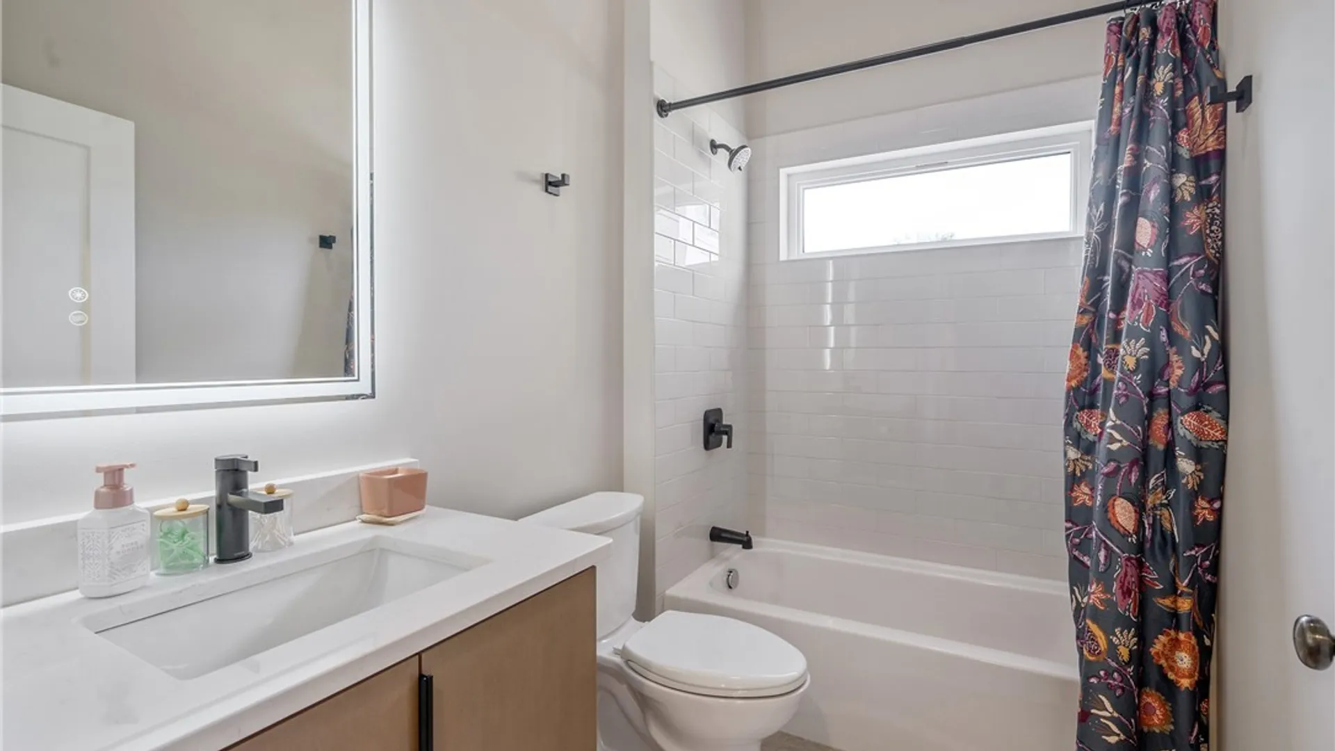Property at 95 Xavier Circle, Syracuse, NY 13210 28
