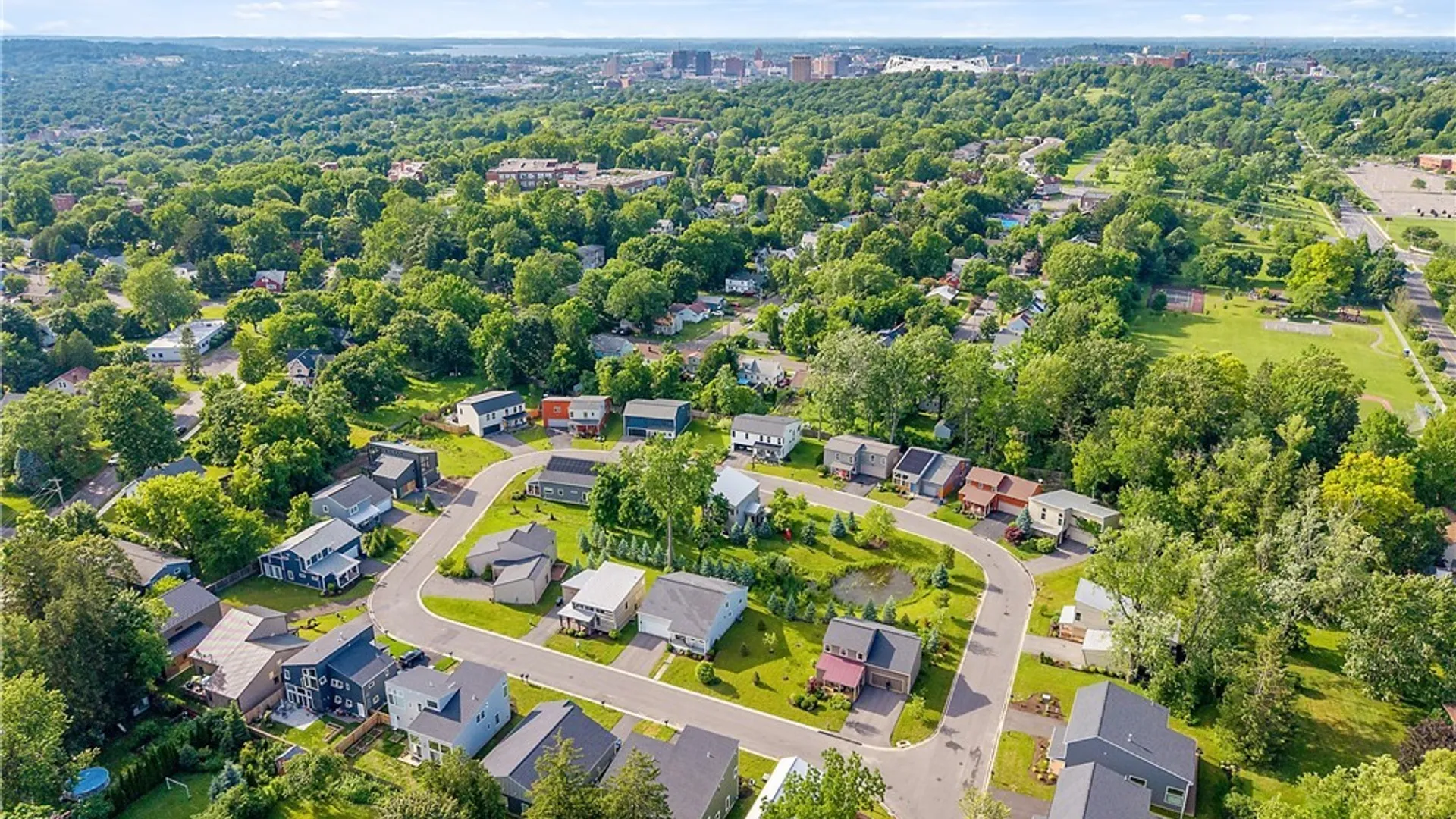 Property at 95 Xavier Circle, Syracuse, NY 13210 47