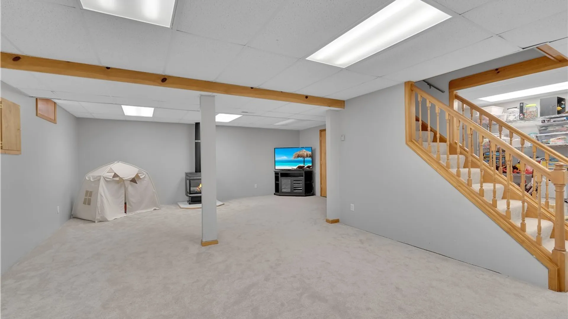 Property at 75 Michael's Walk, Lancaster, NY 14086 31