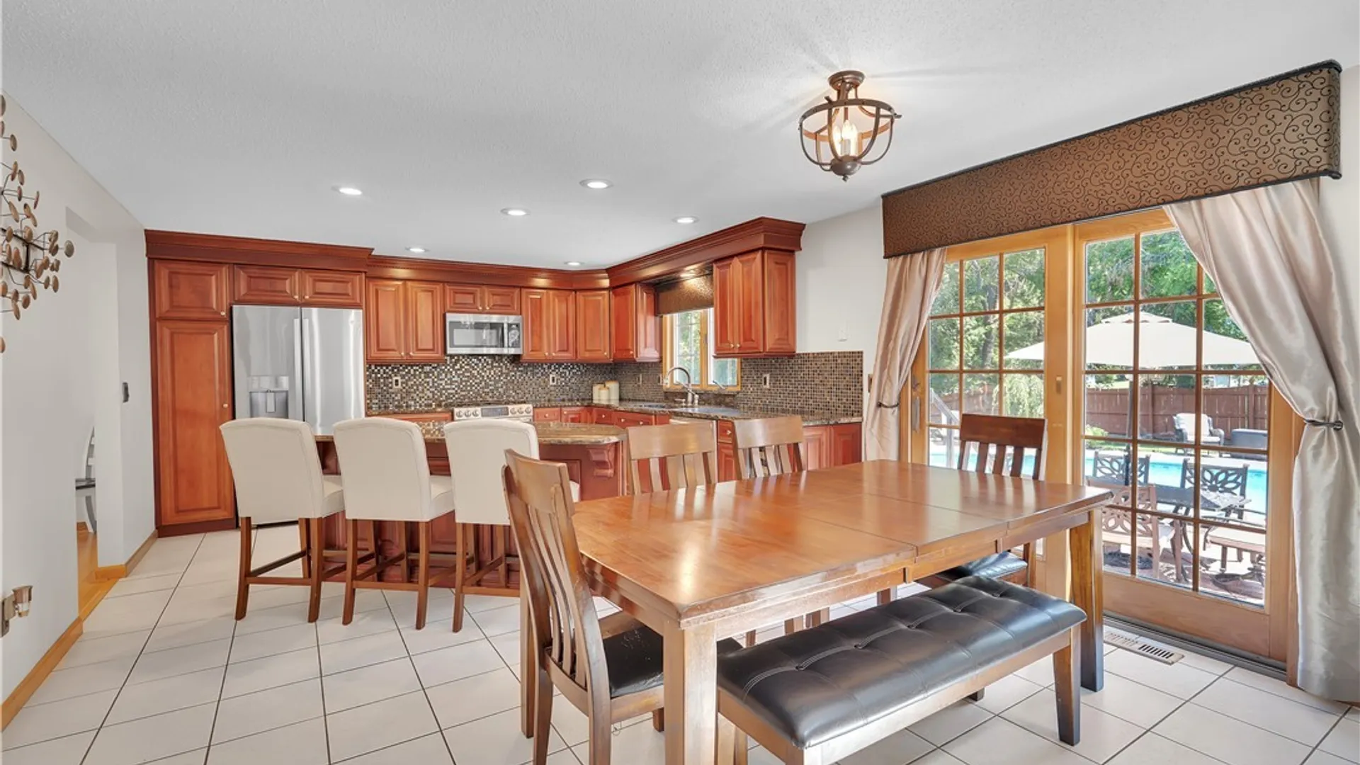 Property at 75 Michael's Walk, Lancaster, NY 14086 6
