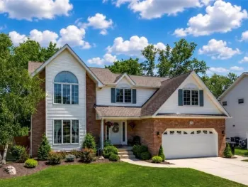 Property at 75 Michael's Walk, Lancaster, NY 14086