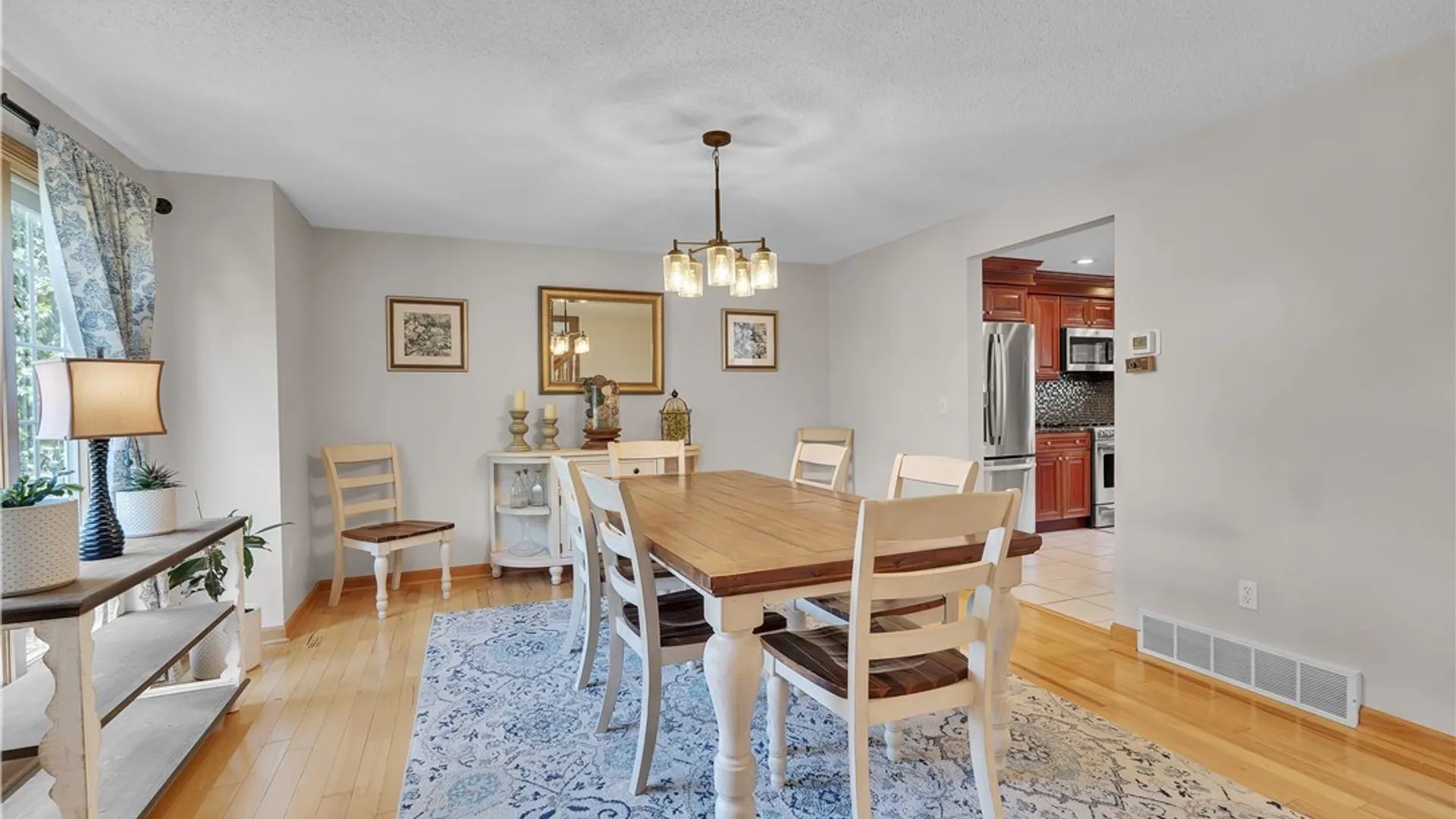 Property at 75 Michael's Walk, Lancaster, NY 14086 5