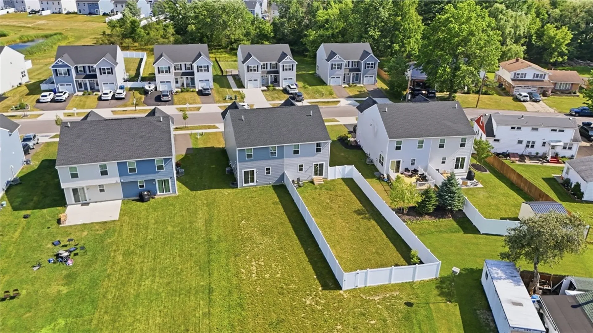Property at 104 South Drive, West Seneca, NY 14218 33