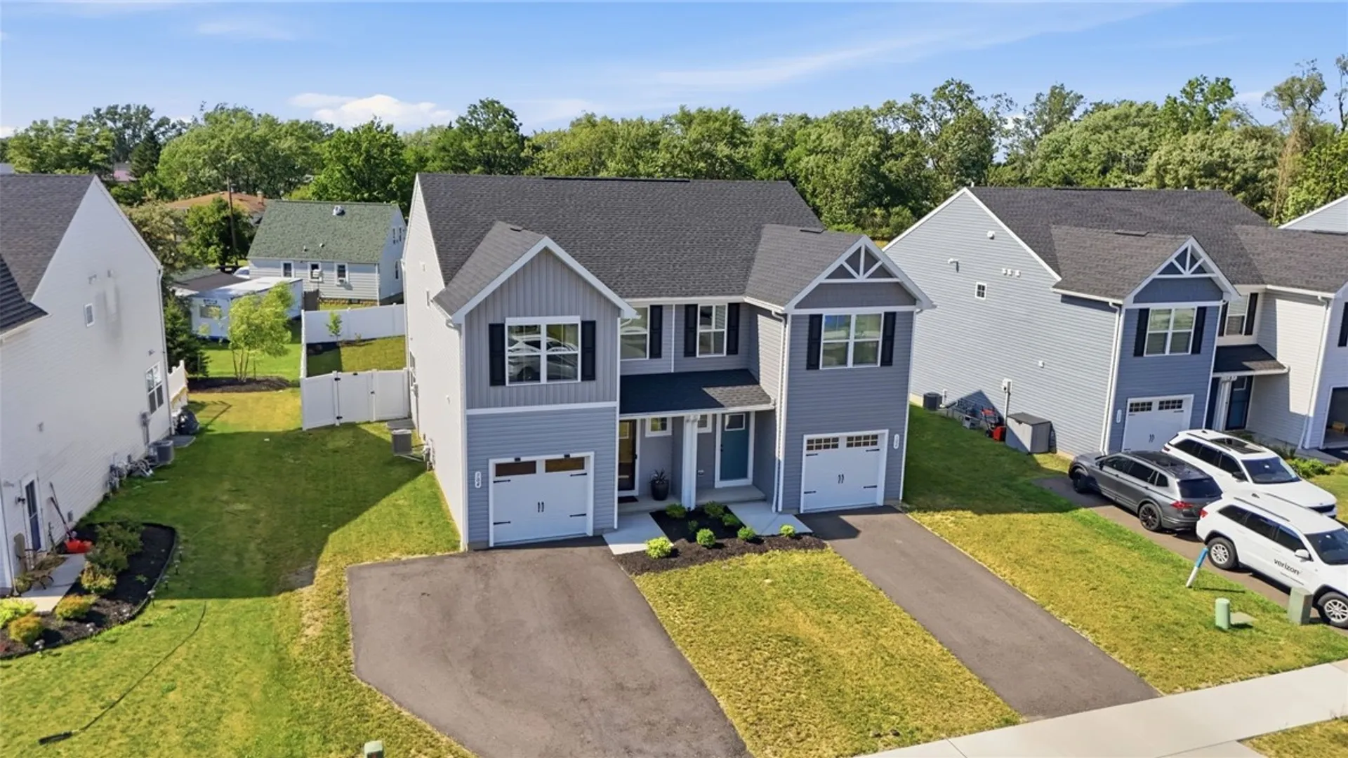Property at 104 South Drive, West Seneca, NY 14218 36