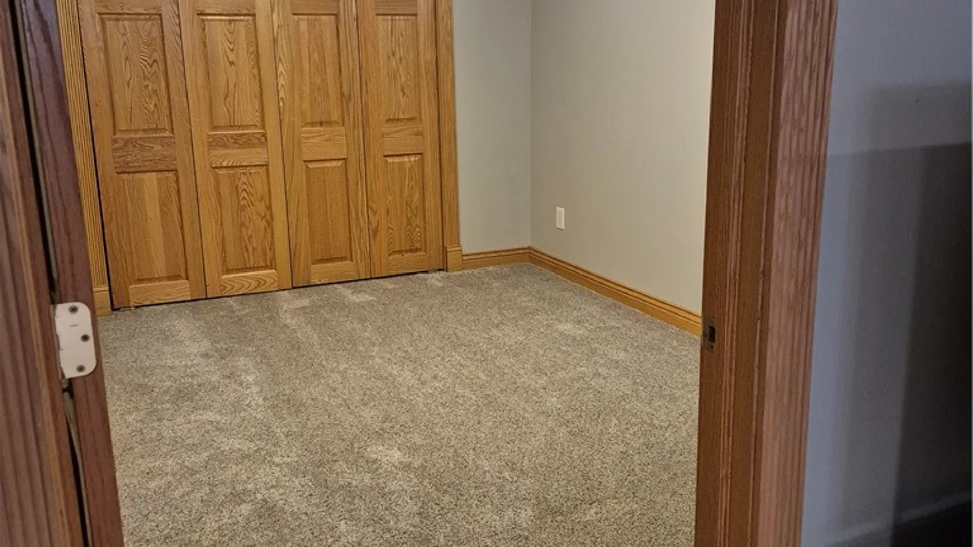 Property at 129 Milsom Avenue, Cheektowaga, NY 14227 14