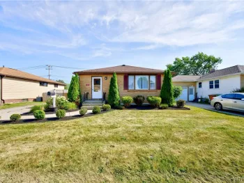 Property at 305 Lydia Lane, Cheektowaga, NY 14225