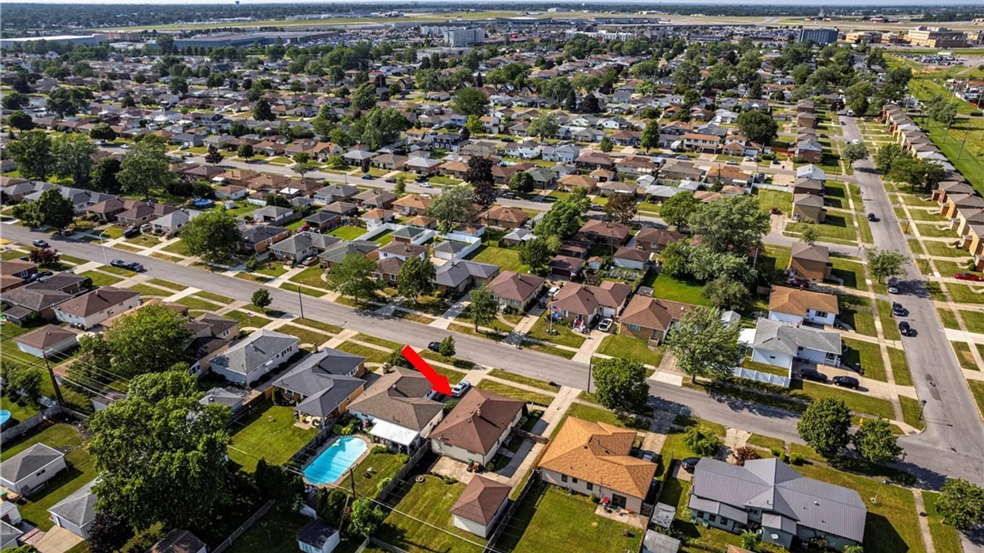 Property at 305 Lydia Lane, Cheektowaga, NY 14225 28