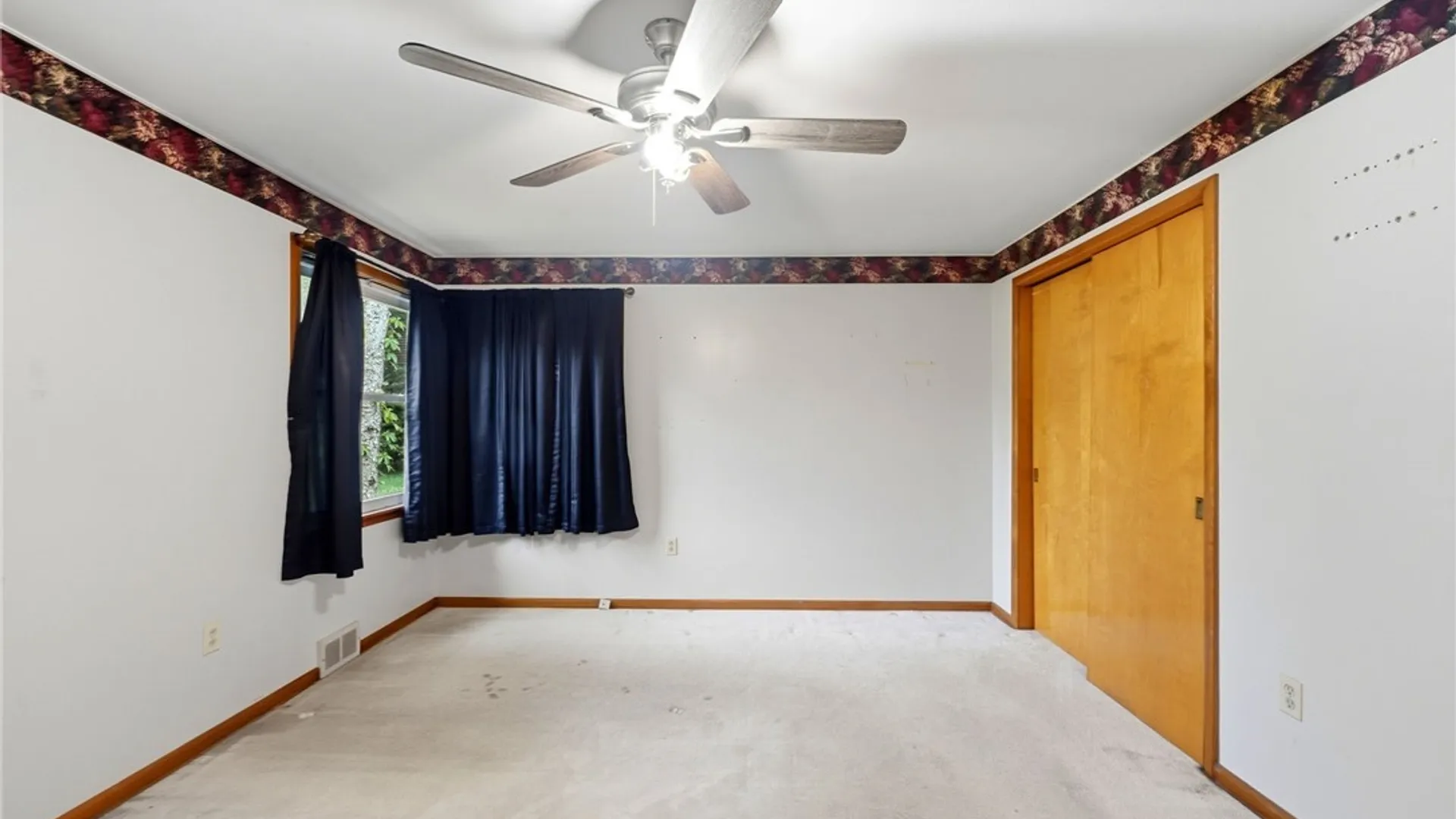 Property at 7142 Taylor Road, Boston, NY 14075 12