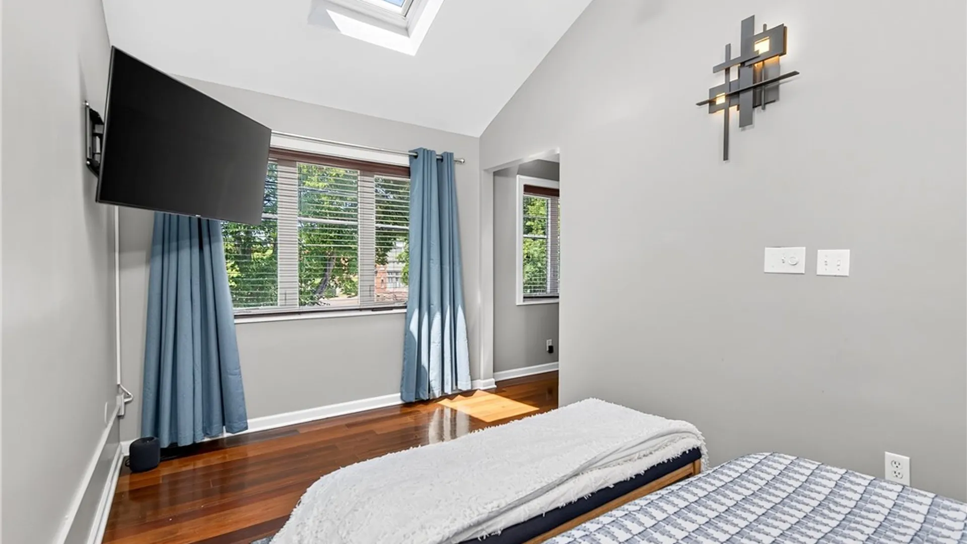 Property at 57 Virginia Place, Buffalo, NY 14202 24