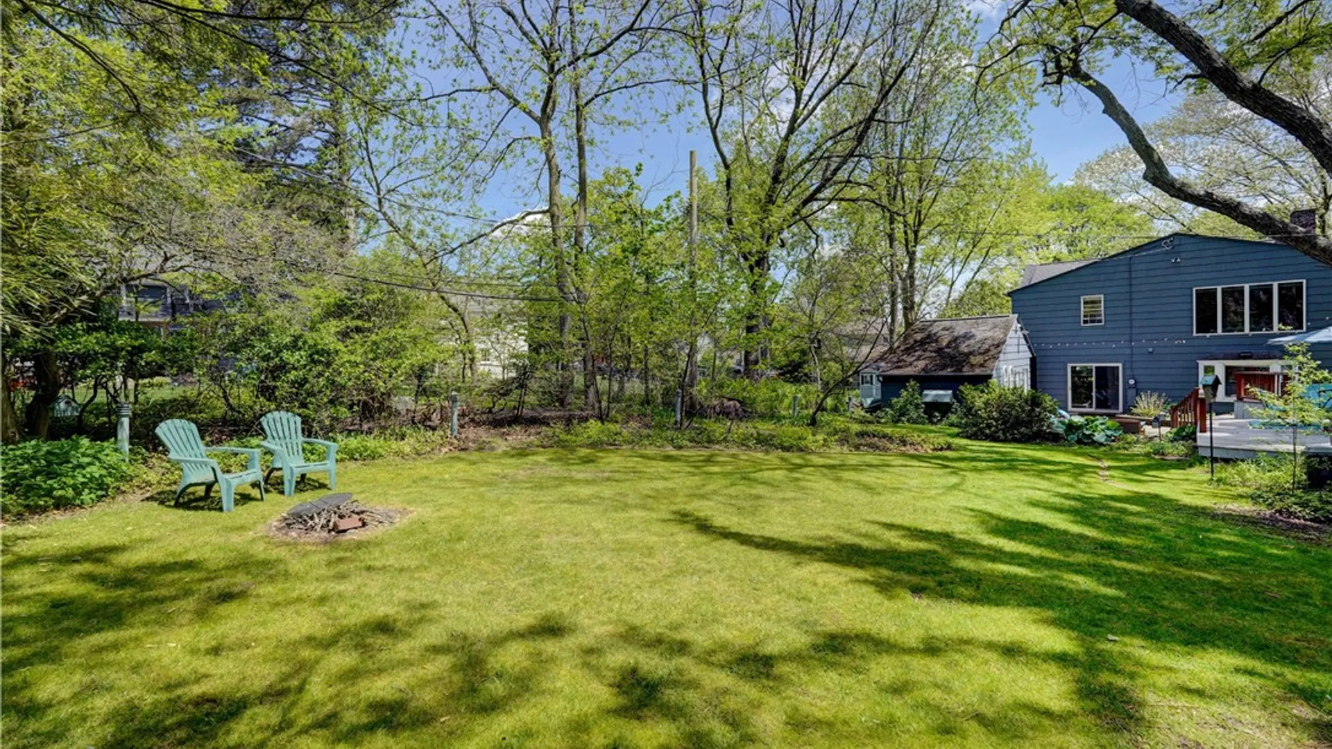 Property at 215 Roosevelt Road, Brighton, NY 14618 30