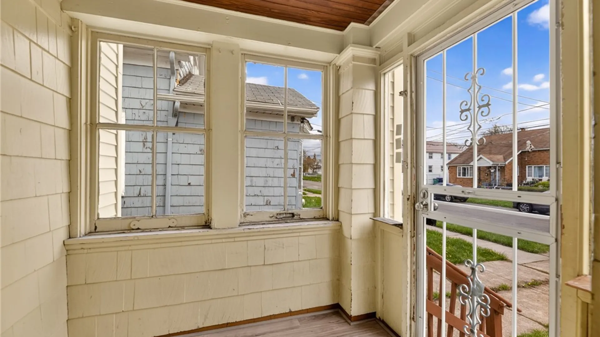 Property at 504 Hewitt Avenue, Buffalo, NY 14215 16