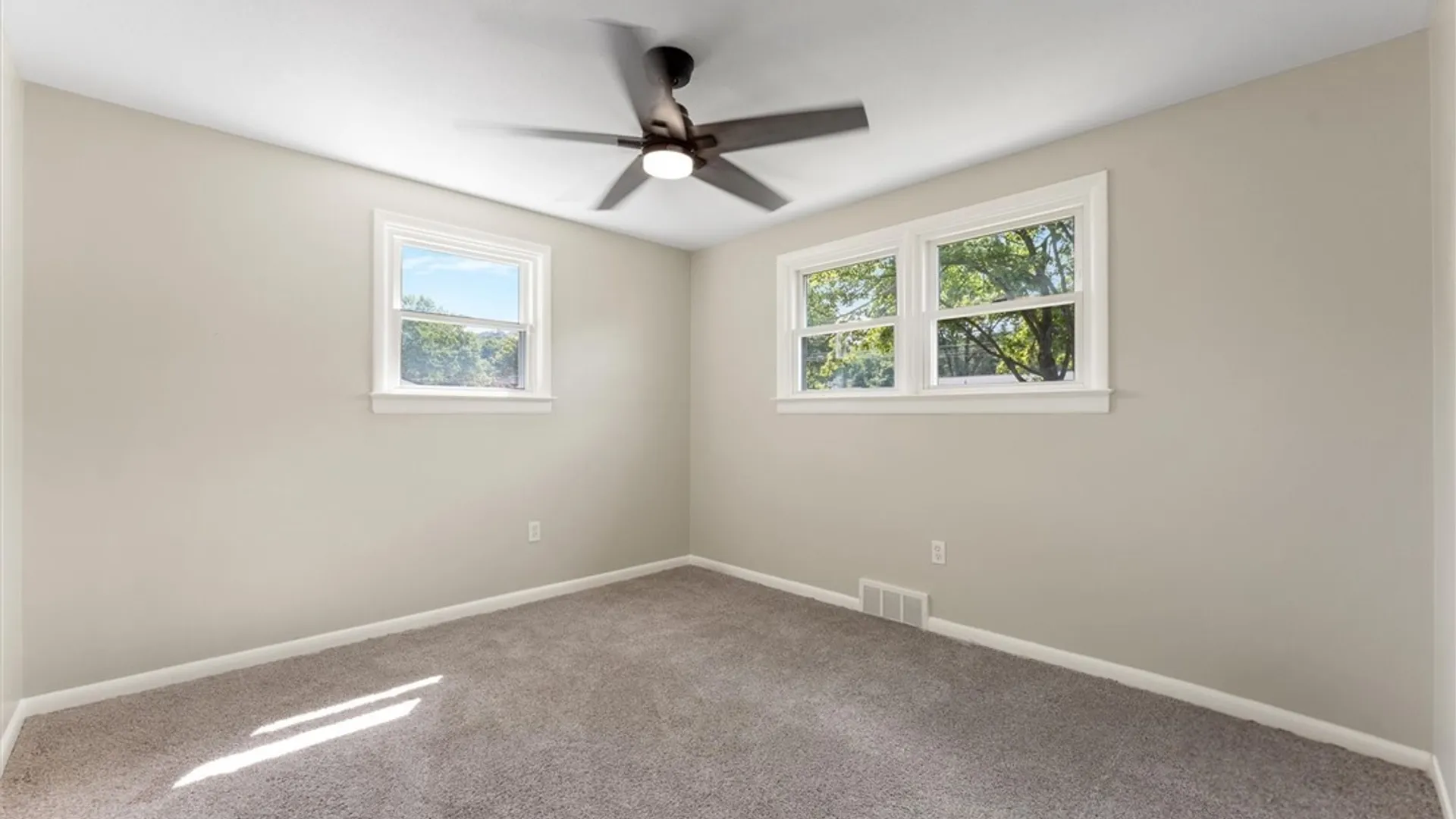 Property at 106 Greenhedge Drive, Camillus, NY 13031 21
