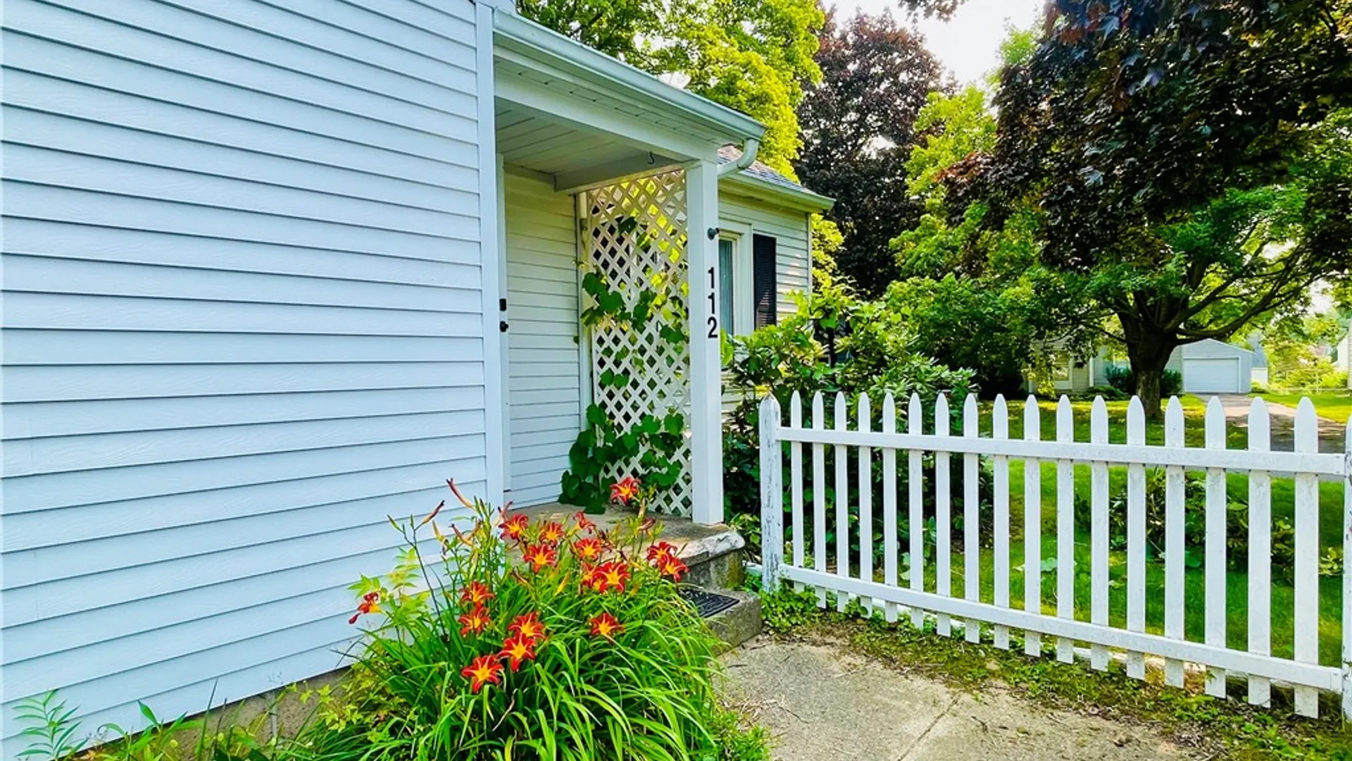 Property at 112 Clarington Street, Irondequoit, NY 14609 4
