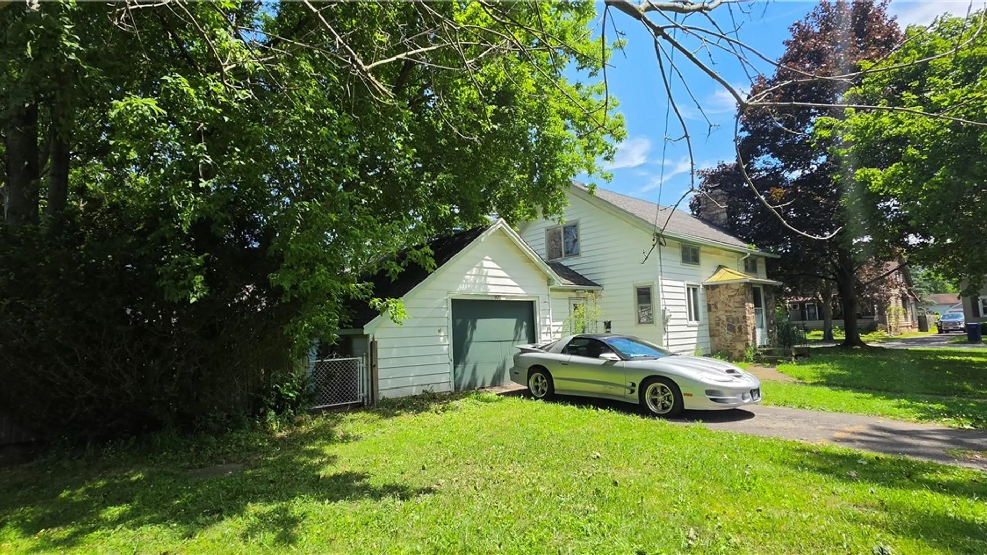 Property at 47 Utica Street, Lockport City, NY 14094 4