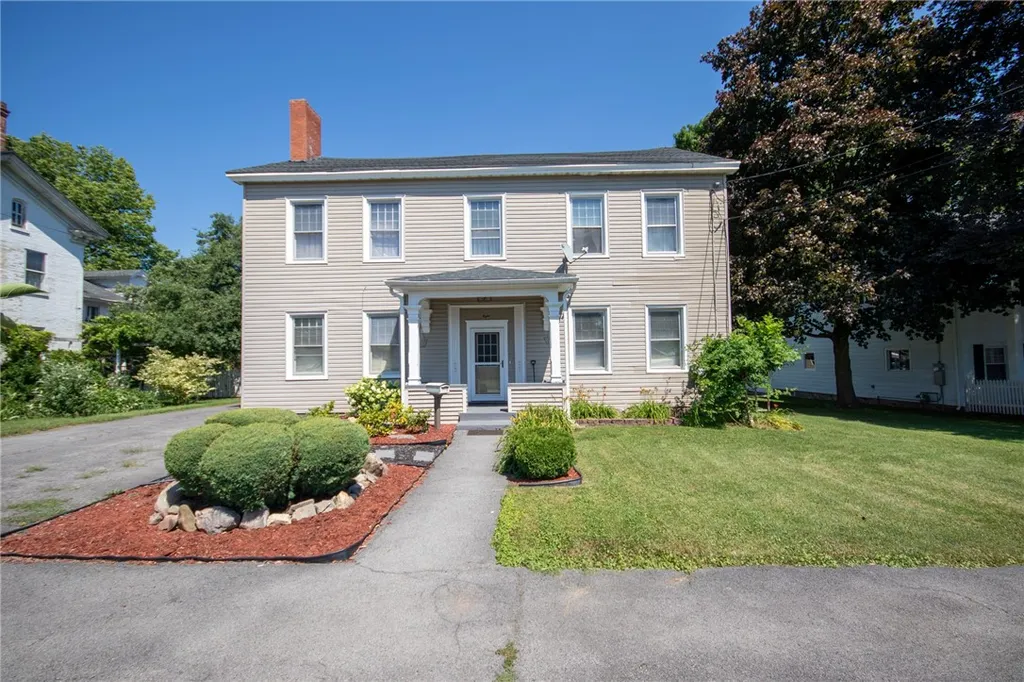 Property at 8 Phelps Street, Lyons, NY 14489