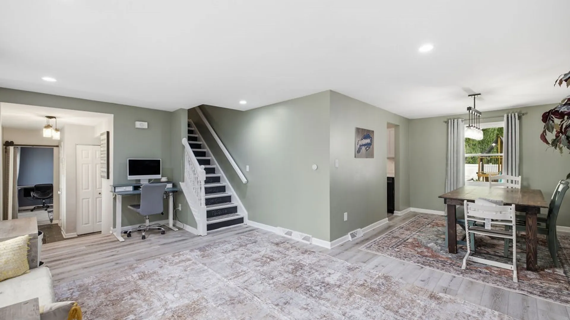 Property at 35 Robert Drive, Lancaster, NY 14086 15