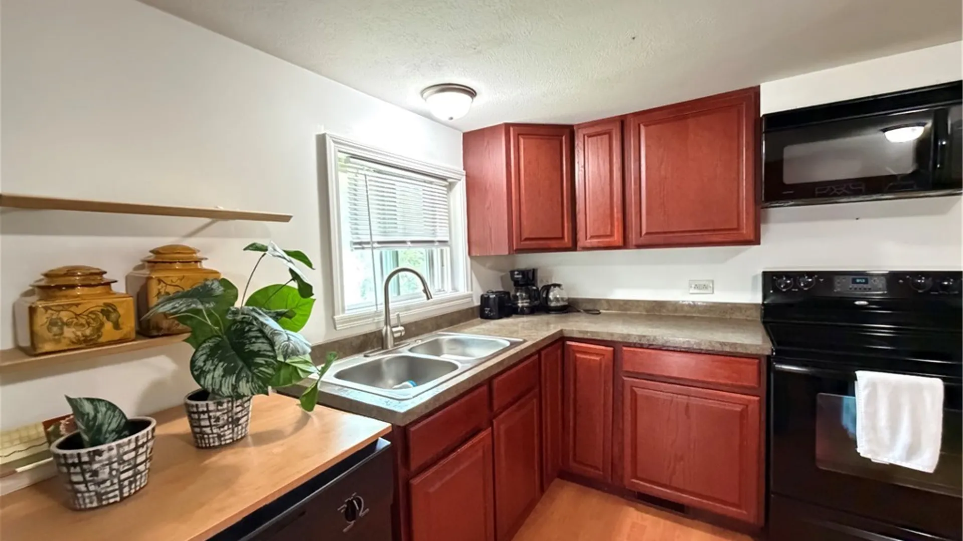 Property at 117 Pollard Avenue, Rochester, NY 14612 6