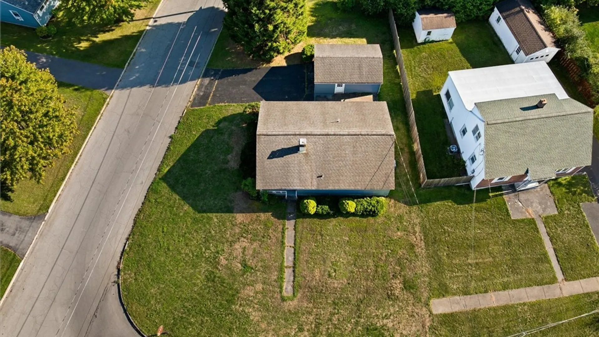 Property at 307 Oakwood Street, Rome, NY 13440 6